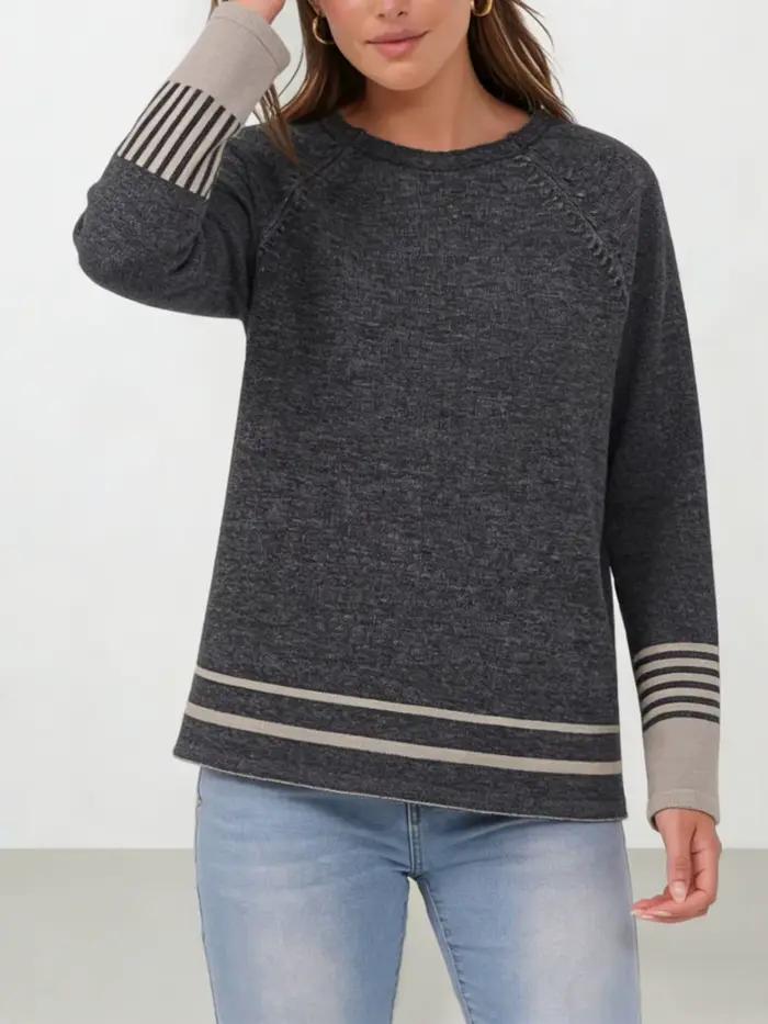 Pull en tricot gris à rayures contrastées pour femme