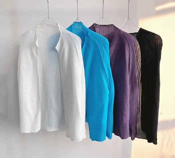 Cardigan plissé blanc Miyake
