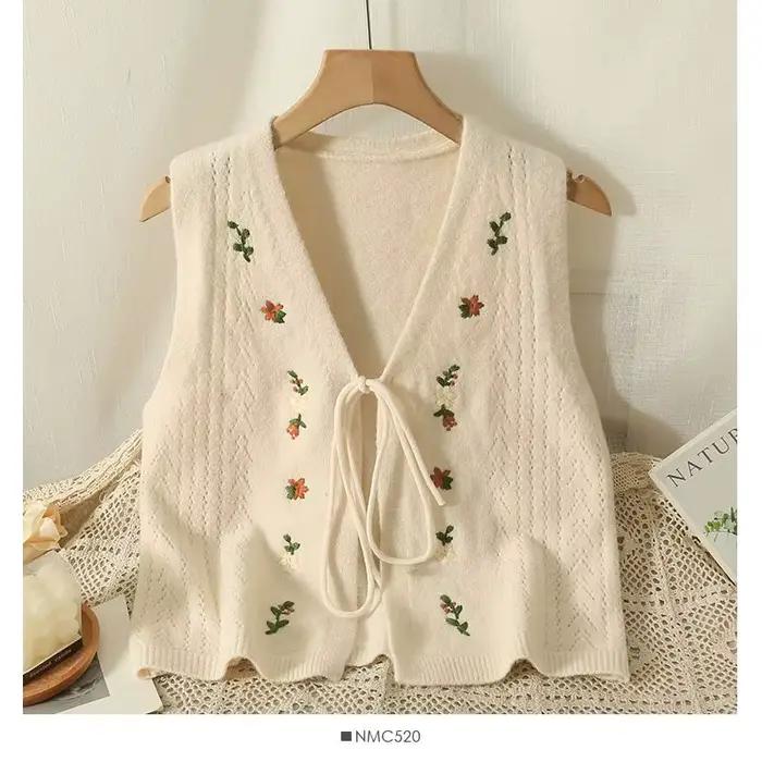 Gilet en tricot brodé floral vert lime pour femmes