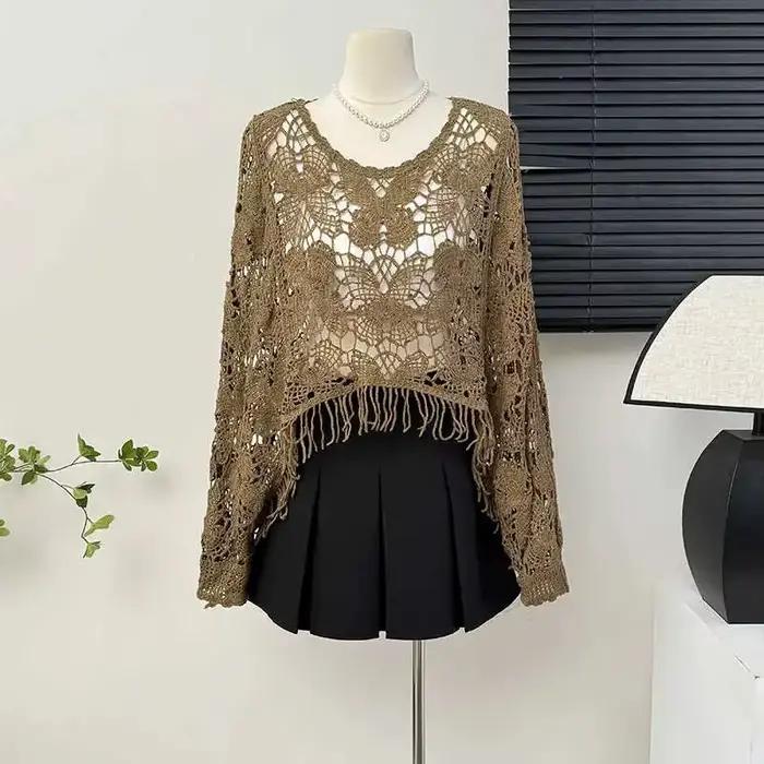 Poncho court en tricot à franges avec manches chauve-souris pour femmes