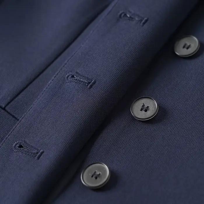 Gilet court à col en V et simple boutonnage pour femme