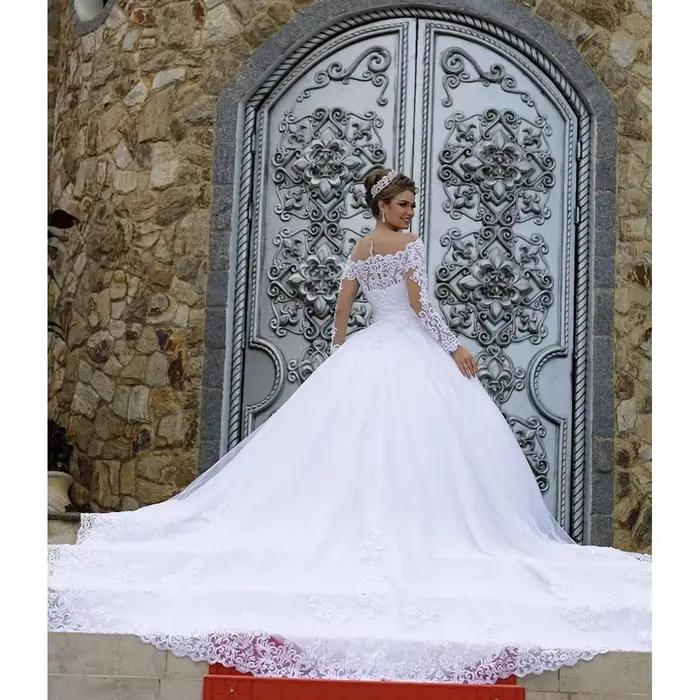 Robe de mariée sur mesure, col bateau blanc, manches longues, appliques, robe de bal 2026, longueur au sol, traîne balayante, robe de mariée sur mesure