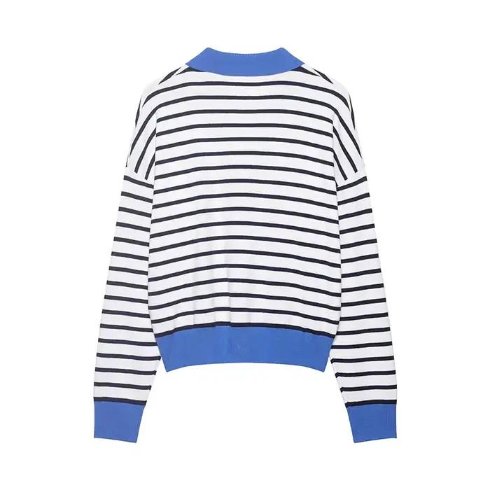 Pull tricoté rayé col polo élégant pour femme – Nouvelle collection Printemps 2026 – Chic et tendance