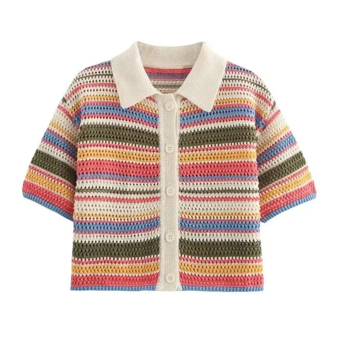 Pull court rayé en tricot au crochet pour femme