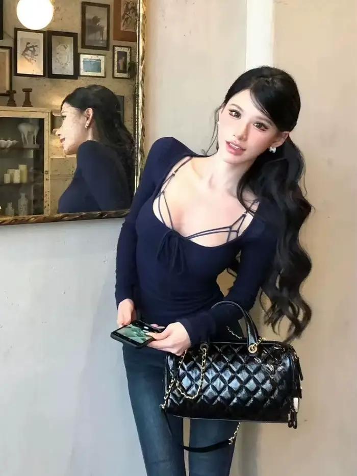 Nouveau Pull Tricoté Sexy à Col Carré et Lacets pour Femme
