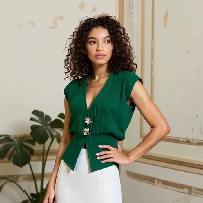 UOOZEE femmes Vintage élégant vert tricot gilet hauts boucle d'or sans manches col en v recadrée formel affaires
