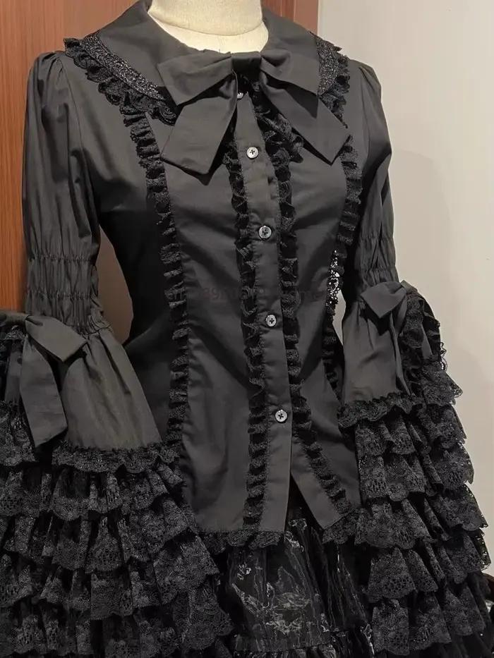 Chemisier en dentelle blanc et noir style victorien pour femme