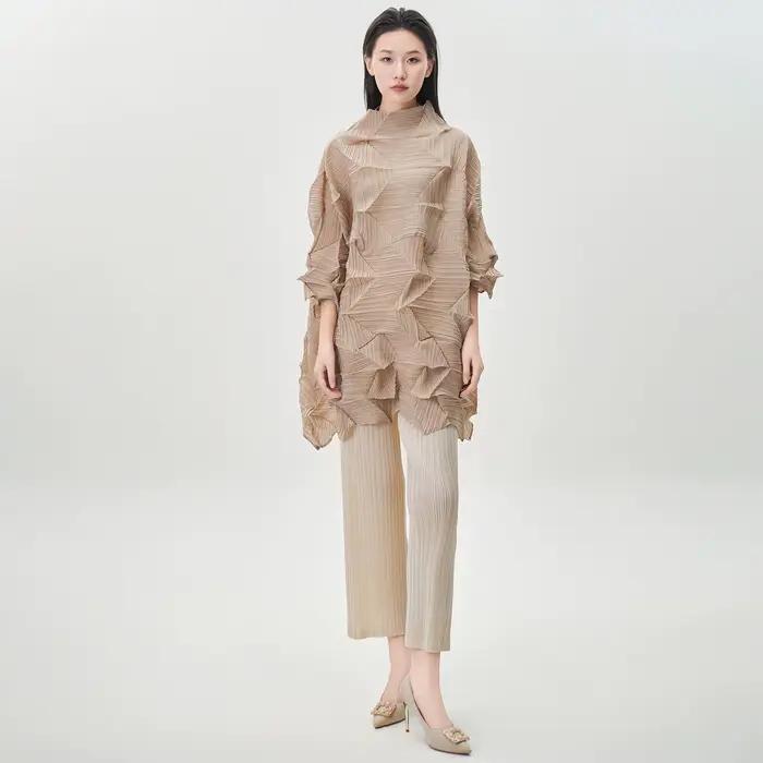 Miyake Fold 2025 automne/hiver femmes haut tendance plis à manches longues irrégulière pli ample grand moyen/long T-shirt