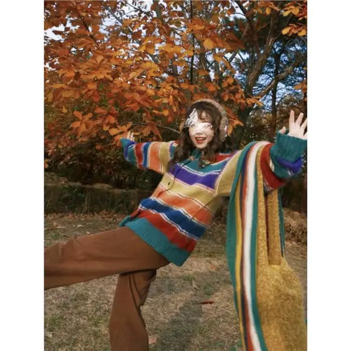 Cardigan de Style japonais à rayures arc-en-ciel
