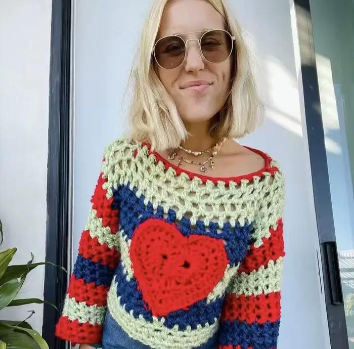 Haut en laine et mohair à col rond pour femmes