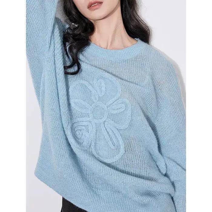 Pull à manches longues avec motif floral pour femme