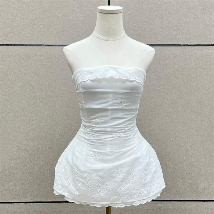 Débardeur femme Nouveau haut sans manches brodé de fleurs pour l'été 2026 Corset sexy dos nu