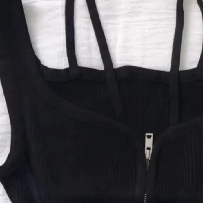 Gilet pull sans manches noir côtelé pour femme
