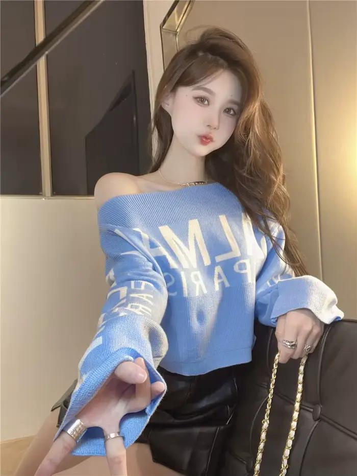 Pull court tricoté à manches longues pour femmes