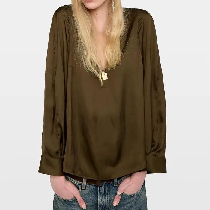 Rowan BB22T544 Pull à col en V à manches longues avec boutons pour femme