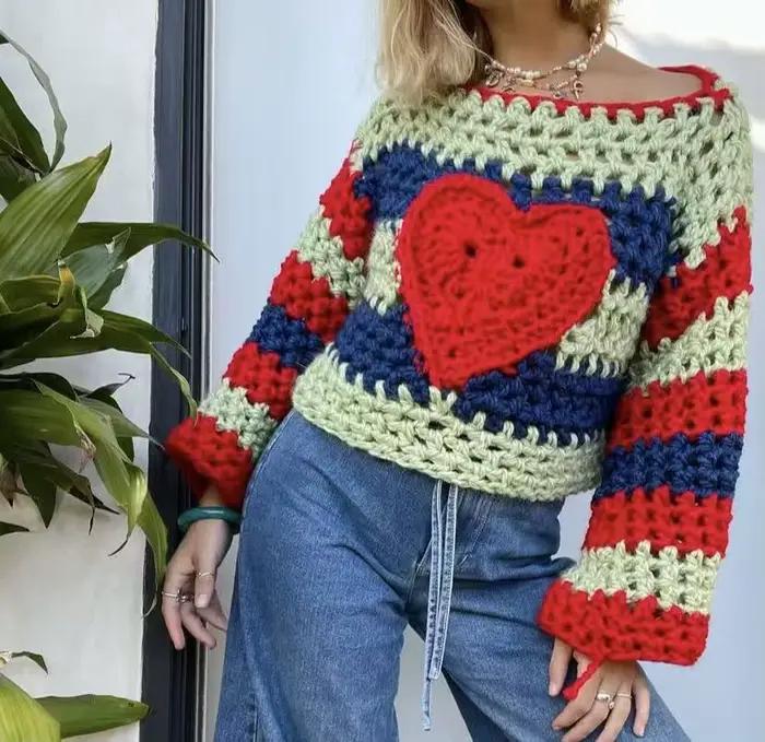 Haut en laine et mohair à col rond pour femmes