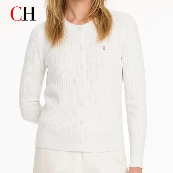 Cardigan en tricot torsadé brodé CH pour femme